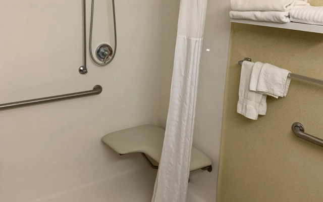 Red Roof Inn & Suites Bloomsburg – Mifflinville