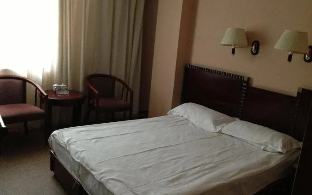 Wen Ping Business Hotel