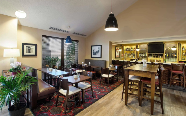 Four Points by Sheraton Charlotte - Pineville