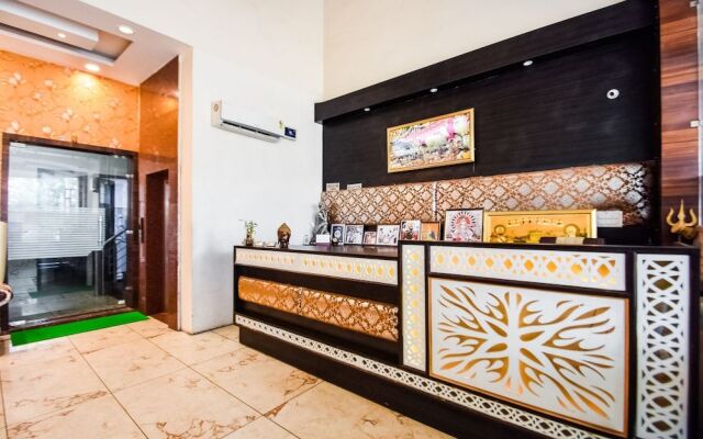 OYO 47859 Uttam Residency