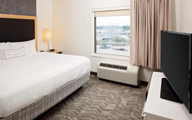 Cambria Suites
