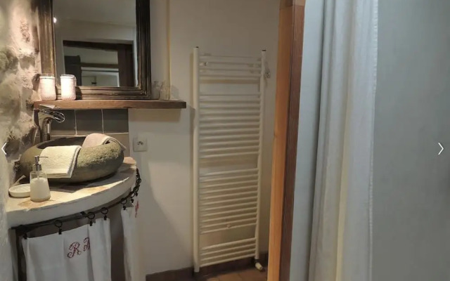 Le Soustet Des Auches