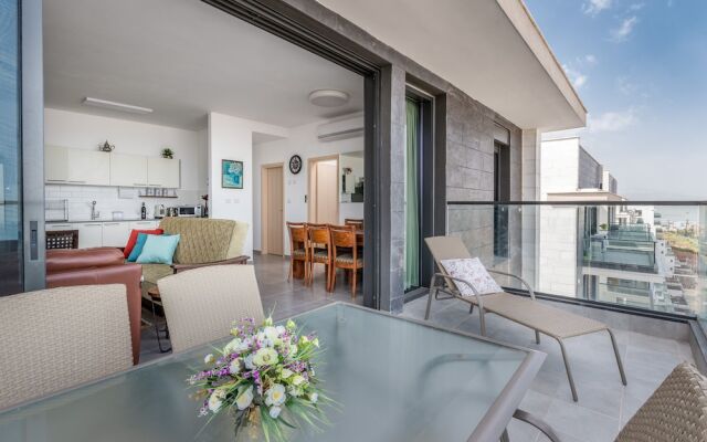 Morocco Mini Penthouse W Panoramic Views