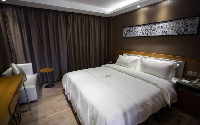Insail Hotels (Gongbei Port Zhuhai)