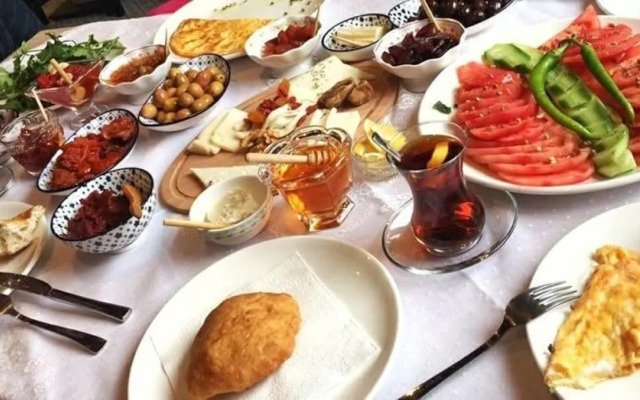 Amaranda Ada Evi - Adults Only