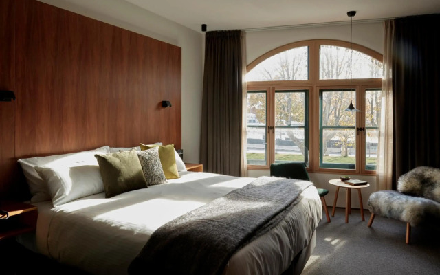 Moss Hotel