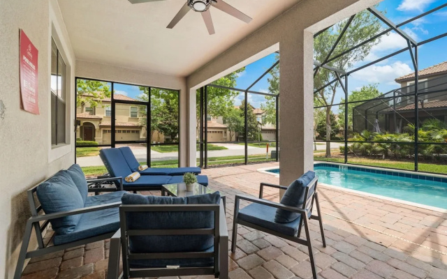 Giant Villa W/private Pool&spa, Game Room, & More!