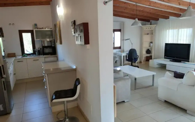 Sunset and Oceanview 1 Bedroom Apartment With Shared Pool