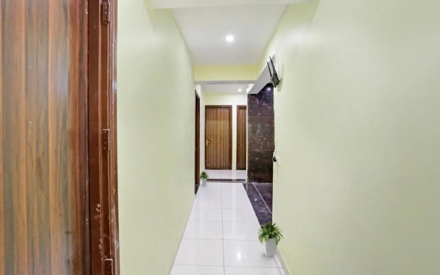Oyo Flagship 700795 Pl Residency