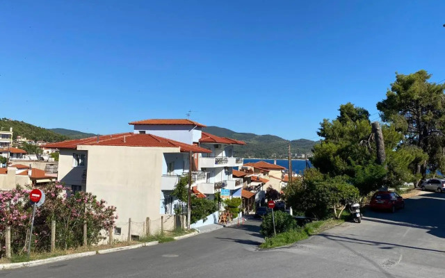 Stratos & Magda's Apartments