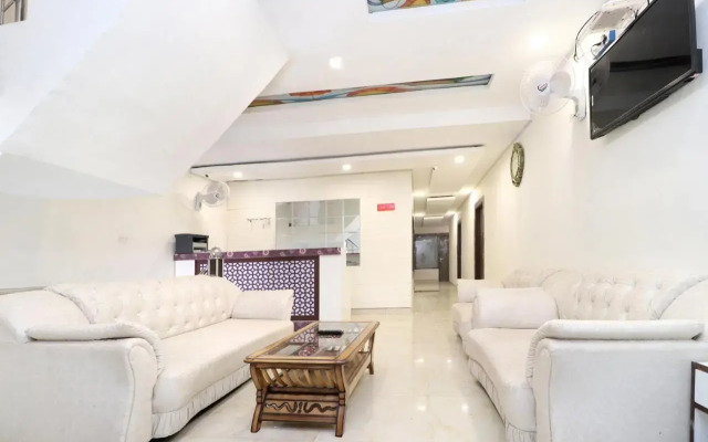 Capital O 26689 Grand Vista