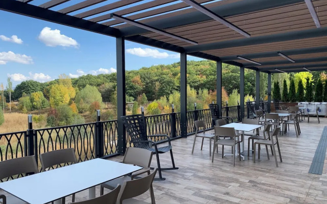 Uparthotel