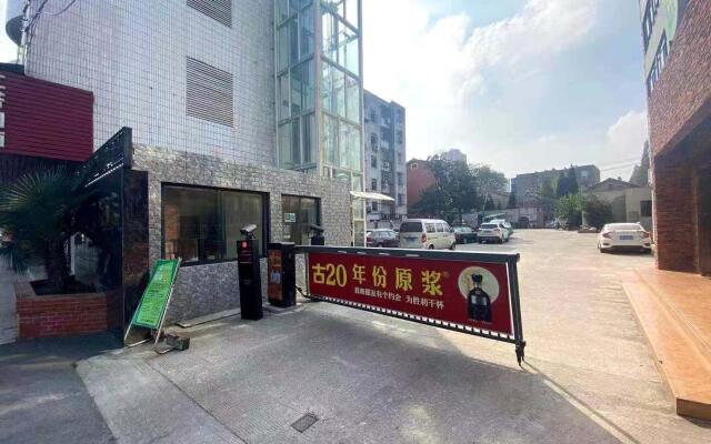 Hi Inn Chuzhou People'S Square