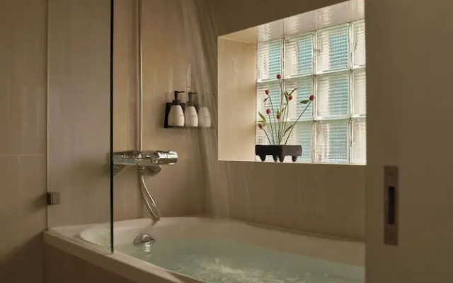 M Village Hotel Kim Ma
