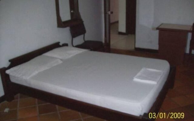 Hostal Calamar