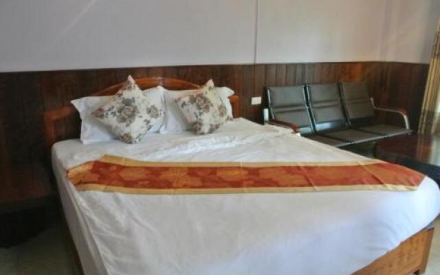 Soulinsouk Resort