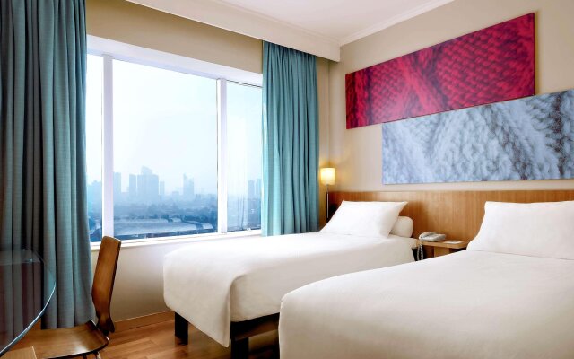 ibis Jakarta Slipi