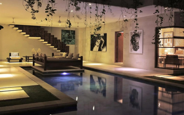 Nyaman Villas