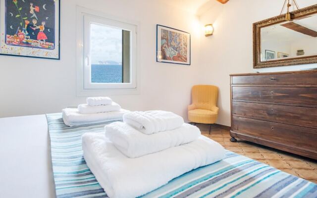 Welcomely - Bluefront