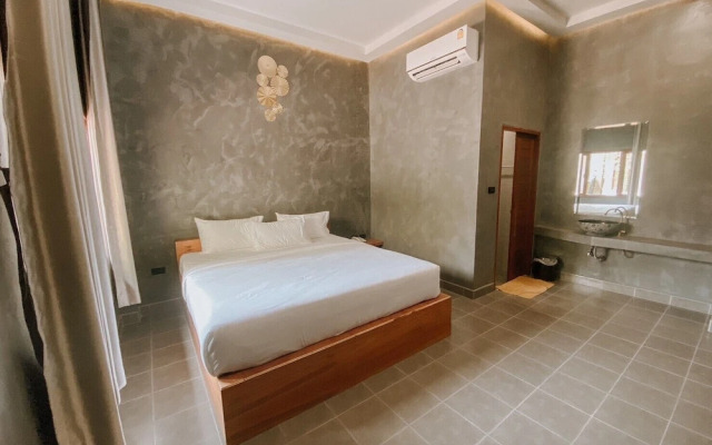 Tachang Airport Hotel