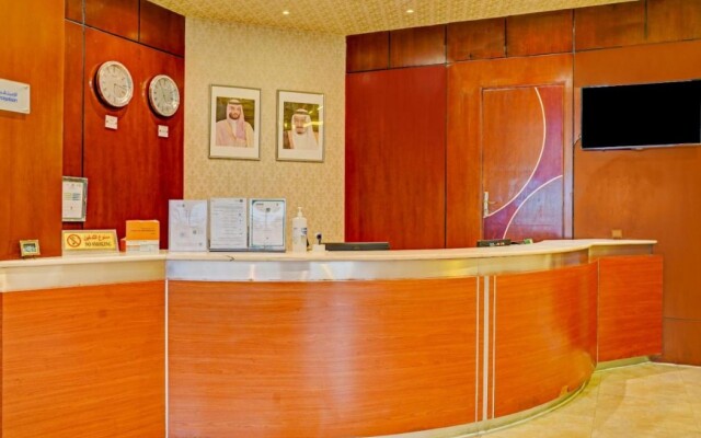 Capital O 596 Garden Palace Hotel