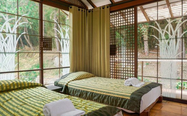 Vila Air Natural Resort Lembang – Guest Rooms – Parompong