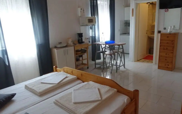 Kata Peaceful Apartment