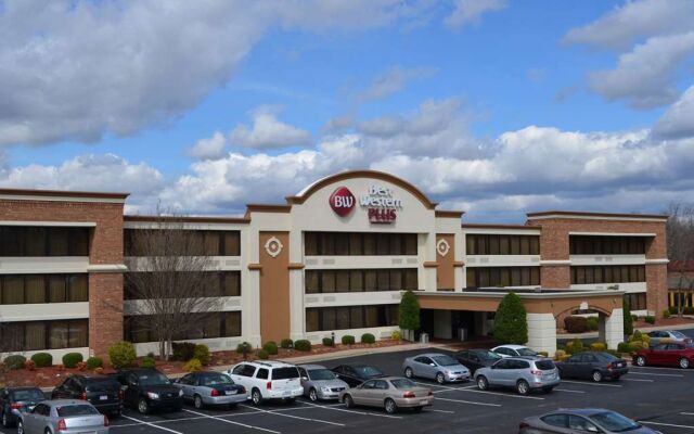 Best Western Plus Charlotte/Matthews Hotel