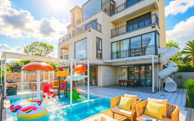 YANO & Heron Lake Forest Holiday Villa (Foshan Gaoming hotel)