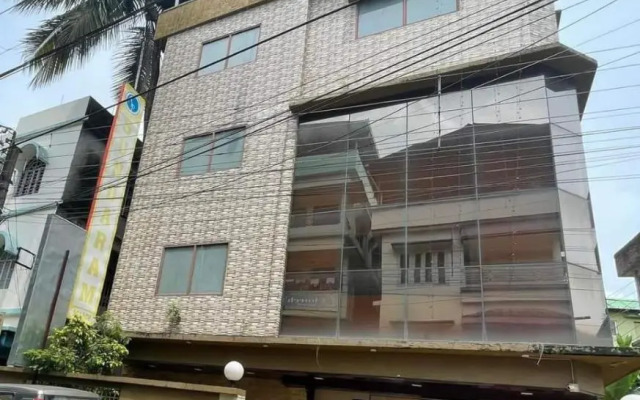 OYO Rooms Pradhan Nagar