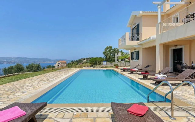 Villa Argostoli Bay