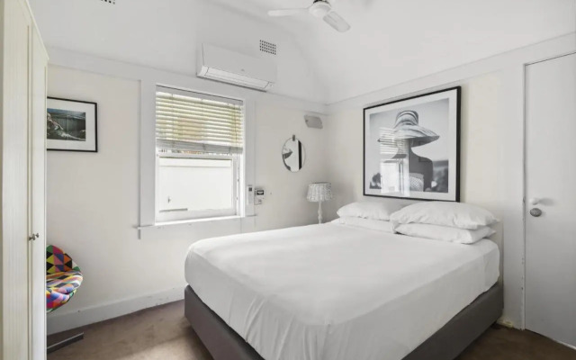 Poolside Stay - Close To Taronga Zoo & Luna Park