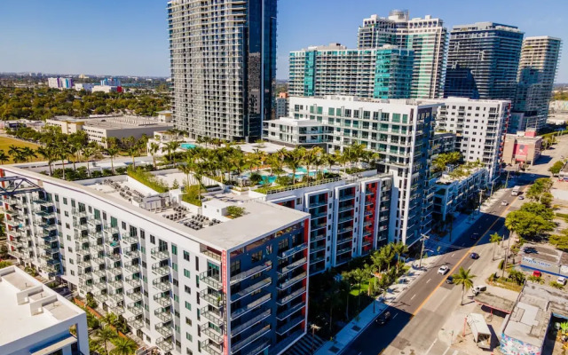 WhyHotel Midtown Miami