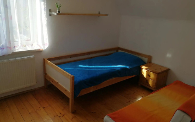 Doppelhaushälfte mit Garten