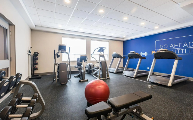 Holiday Inn Express Toronto - North York by IHG