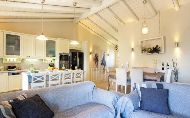 La Casa Sedici by Corfu Escapes