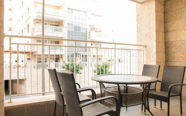 Luxurious Huge 5BR in Jerusalem center
