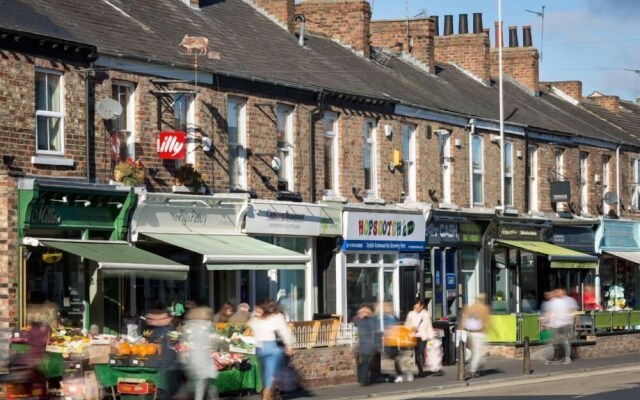 Bishopgate Street