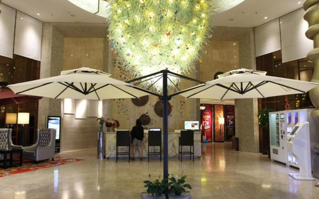Beau Upward Maylily Hotel