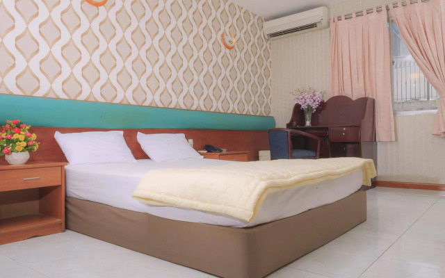 Happy Room ApartHotel
