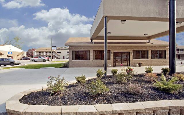 Affinity Inn and Suites