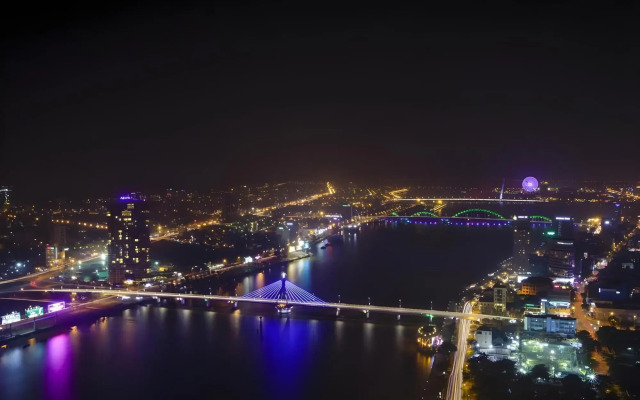 Mayfair Da Nang Hotel