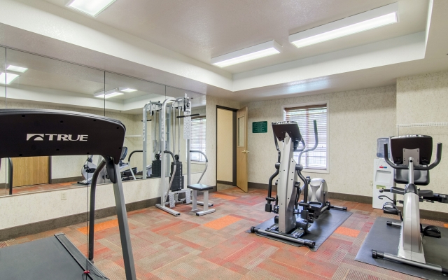 Quality Inn & Suites Lenexa Kansas City