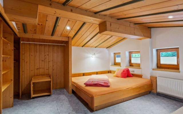 Cozy Apartment in Saalbach-Hinterglemm near Ski Area