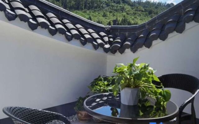 Wulingyuan Xiangye Panju Inn