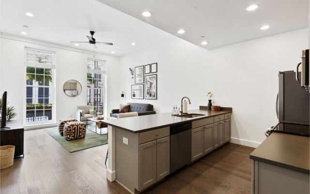 Roami at Bourbon Place