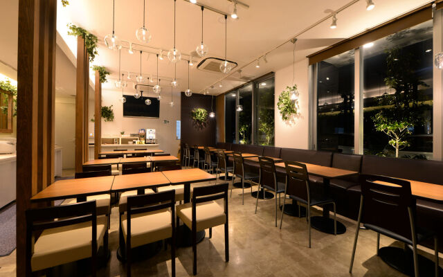 Vessel Inn Hiroshima Ekimae