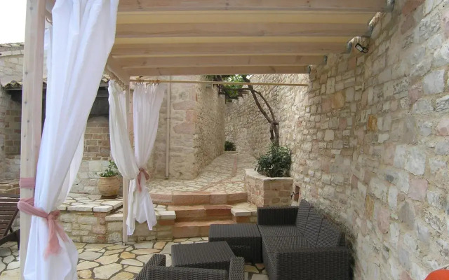 Traditional Stone Villa Olympia