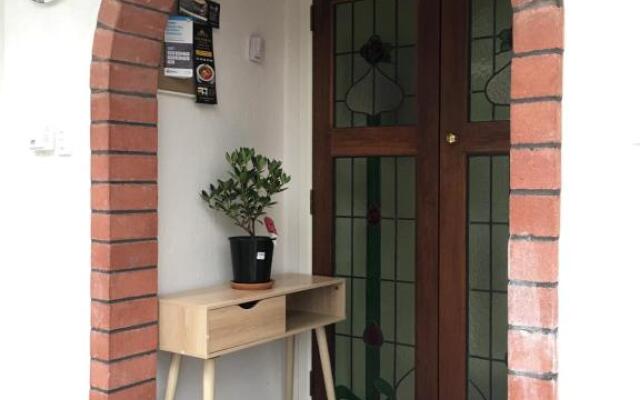 Cozy Spacious Villa 100m to the beach