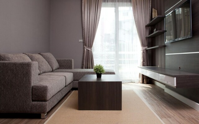 J Residence Thonglor 8